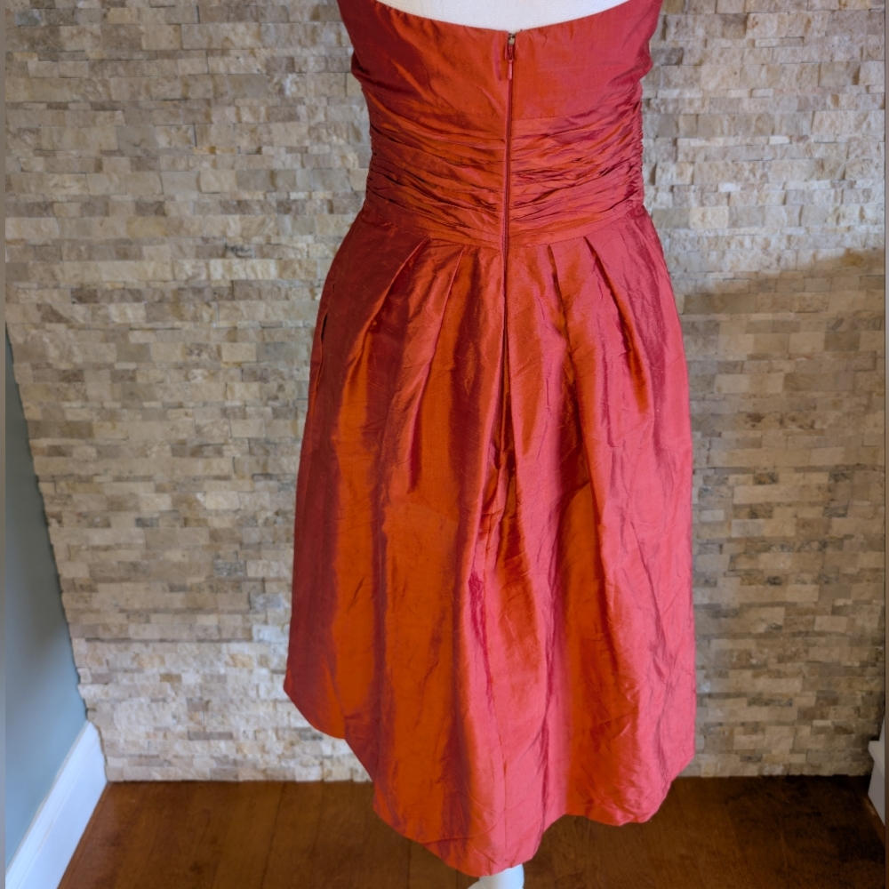 Jenny Yoo 100% Silk Coral Orange Strapless Ruched Waist Cocktail Dress Sz 8 - Picture 4 of 15